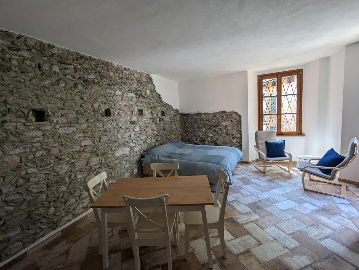 Antica Osteria Apartments Dongo Εξωτερικό φωτογραφία