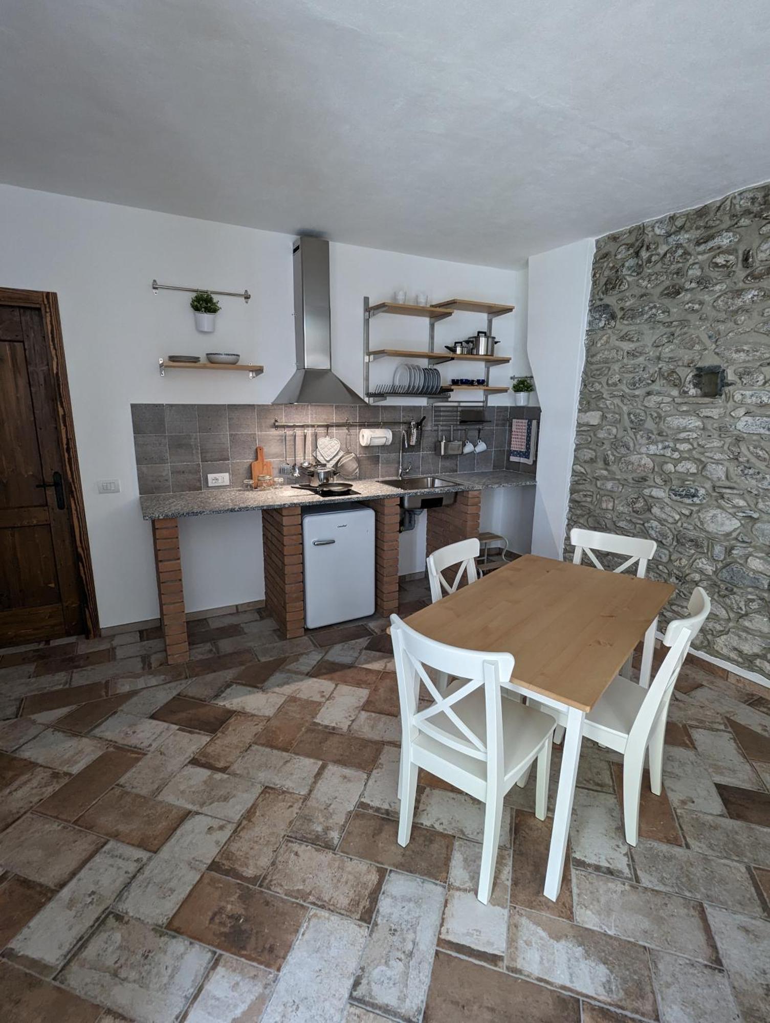 Antica Osteria Apartments Dongo Δωμάτιο φωτογραφία